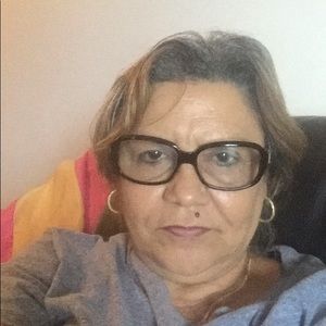 Meet your Posher, Celsa